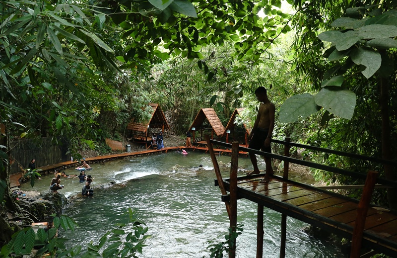 Wisata Pemandian Matube